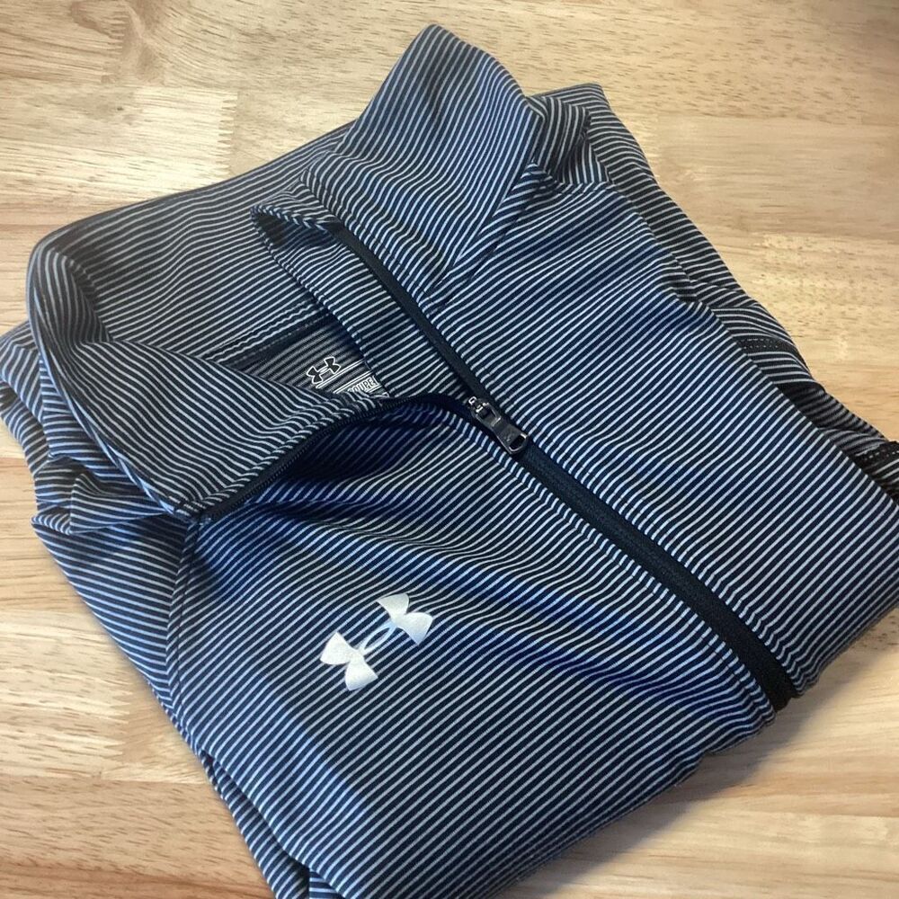 Ladies Under Armour‎ 1/4 zip pullover - medium